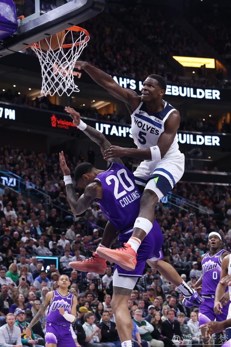 武切维奇谈末节未获出场：科林斯和史密斯表现出色，这是正确的选择